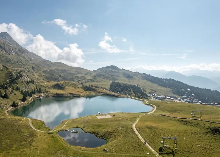 Camelot 5 Apartamento *